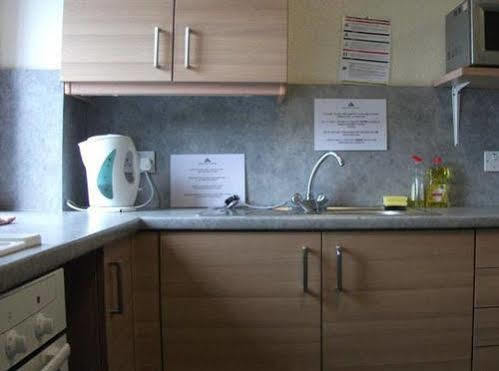 Edinburgh Metro Hostel Екстериор снимка